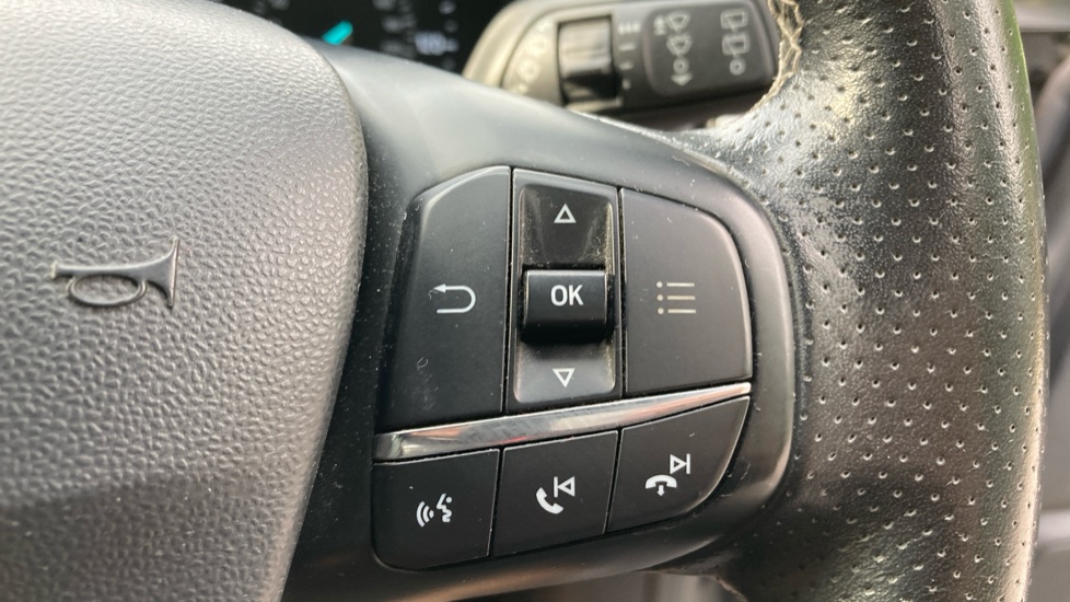 Ford Fiesta 1.0 EcoBoost 140 ST-Line 3dr Petrol Hatchback - Image 25