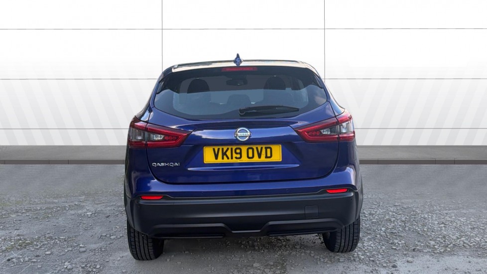 Nissan Qashqai 1.3 DiG-T Acenta Premium 5dr Petrol Hatchback - Image 6