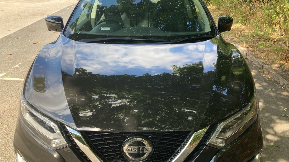 Nissan Qashqai 1.3 DiG-T 160 Tekna 5dr DCT Petrol Hatchback - Image 8