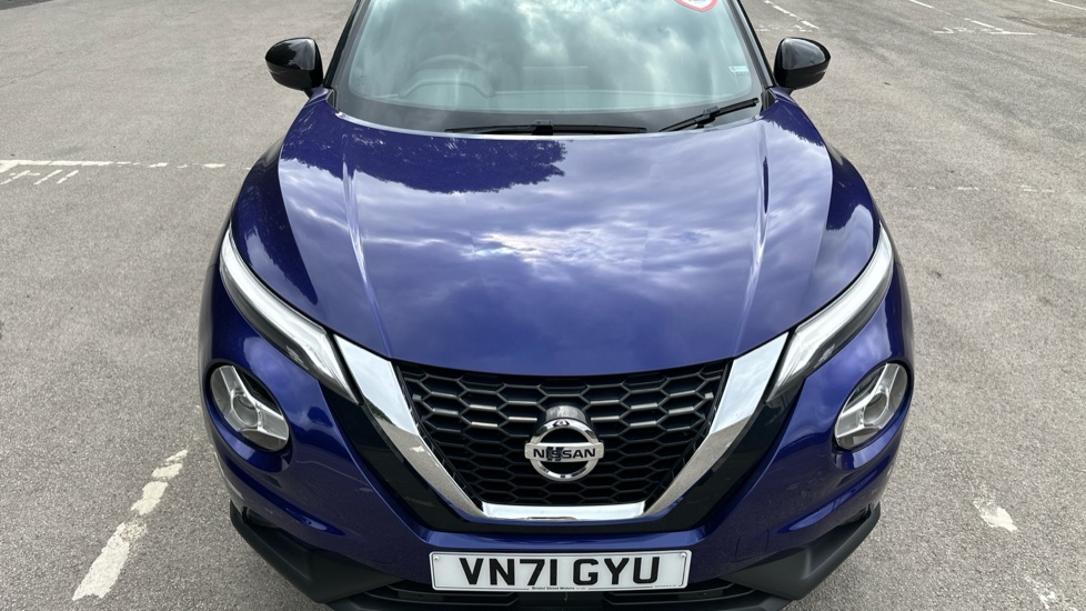 Nissan Juke 1.0 DiG-T 114 N-Connecta 5dr DCT Petrol Hatchback - Image 8