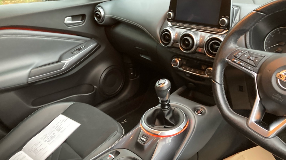 Nissan Juke 1.0 DiG-T 114 Tekna 5dr Petrol Hatchback - Image 14