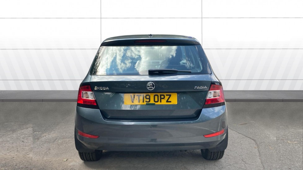 Skoda Fabia 1.0 TSI 110 SE L 5dr DSG Petrol Hatchback - Image 6