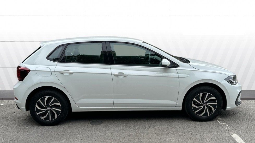 Volkswagen Polo 1.0 Life 5dr Petrol Hatchback - Image 5