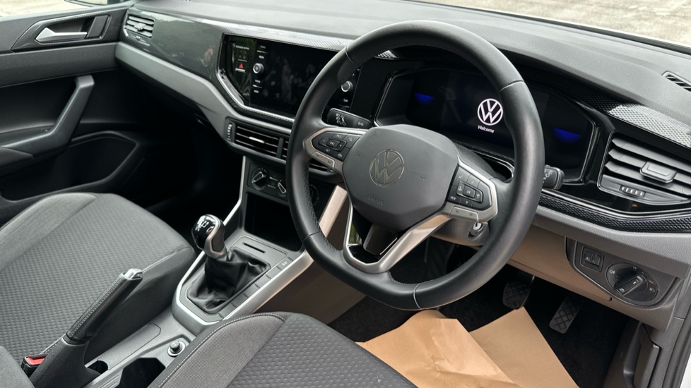 Volkswagen Polo 1.0 Life 5dr Petrol Hatchback - Image 11