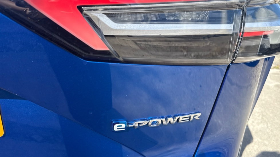 Nissan Qashqai 1.5 E-Power Acenta Premium 5dr Auto Hybrid Hatchback - Image 22