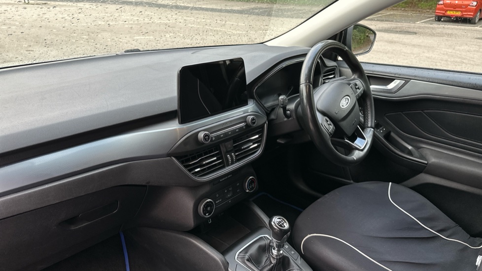 Ford Focus 1.5 EcoBoost 150 Active 5dr Petrol Hatchback - Image 9