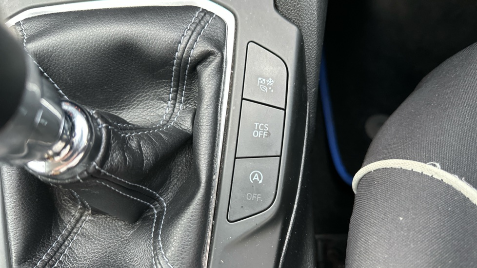 Ford Focus 1.5 EcoBoost 150 Active 5dr Petrol Hatchback - Image 29