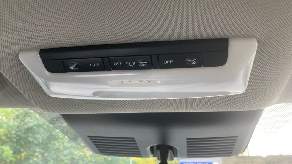 Nissan LEAF 160kW e+ Tekna 59kWh 5dr Auto Electric Hatchback - Image 24