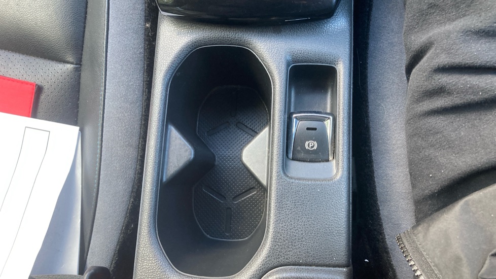 Nissan LEAF 160kW e+ Tekna 59kWh 5dr Auto Electric Hatchback - Image 28