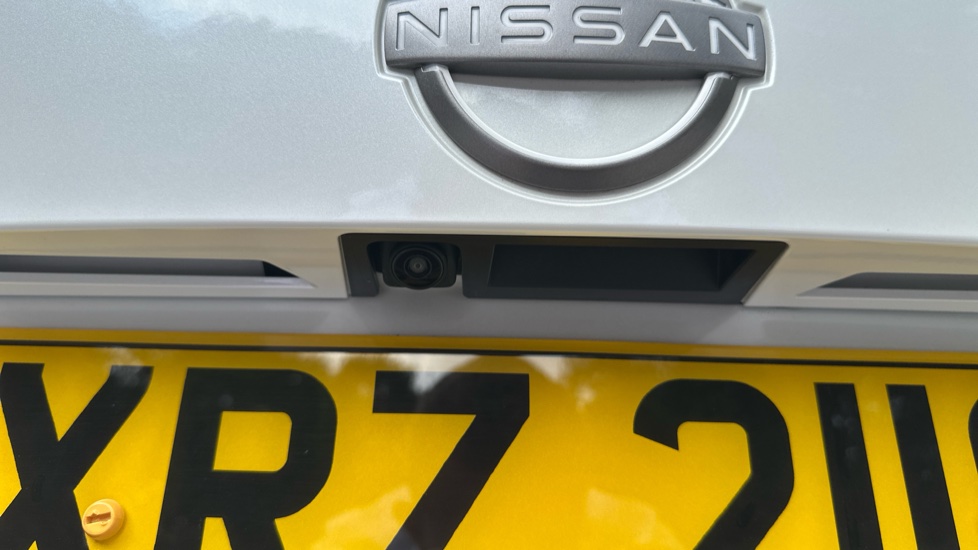 Nissan Juke 1.6 Hybrid N-Connecta 5dr Auto Hybrid Hatchback - Image 37