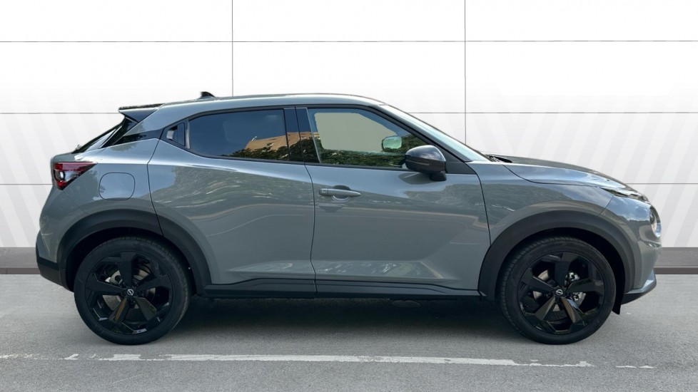 Nissan Juke 1.6 Hybrid N-Connecta 5dr Auto [Revised] Hybrid Hatchback - Image 5