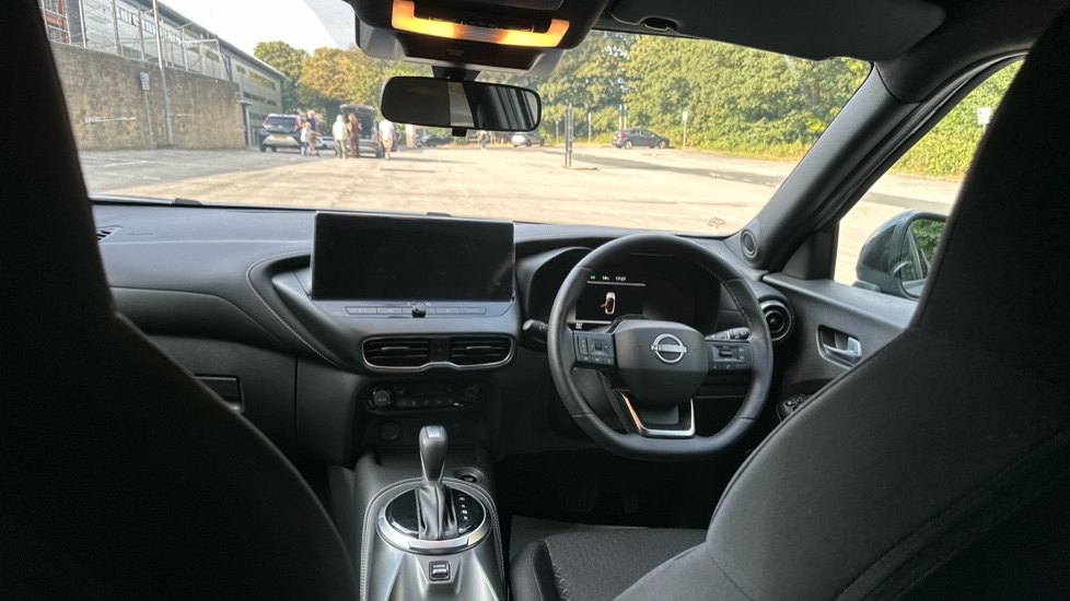 Nissan Juke 1.6 Hybrid N-Connecta 5dr Auto [Revised] Hybrid Hatchback - Image 10