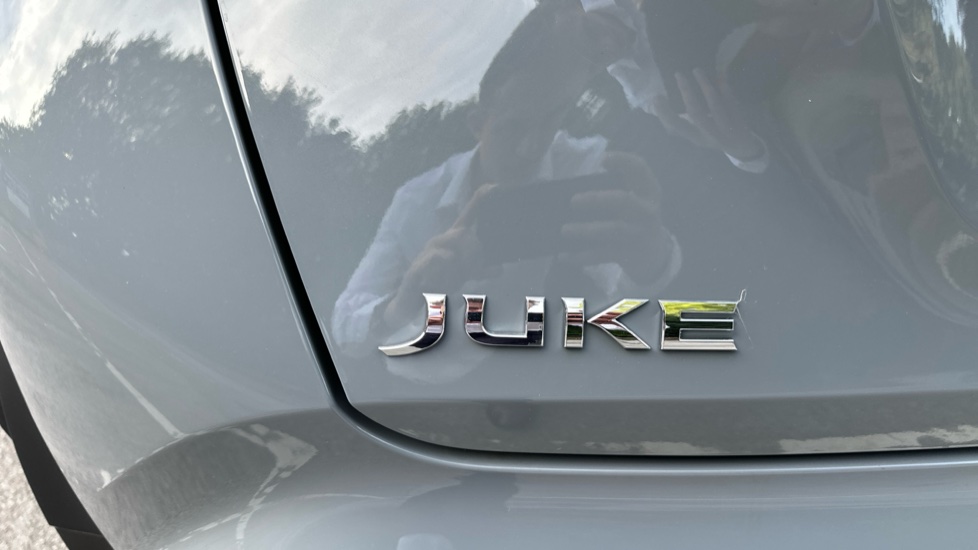 Nissan Juke 1.6 Hybrid N-Connecta 5dr Auto [Revised] Hybrid Hatchback - Image 34
