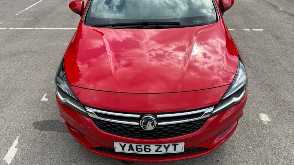 Vauxhall Astra 1.4T 16V 150 Elite 5dr Petrol Hatchback - Image 8