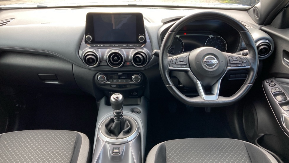 Nissan Juke 1.0 DiG-T 114 N-Connecta 5dr Petrol Hatchback - Image 10
