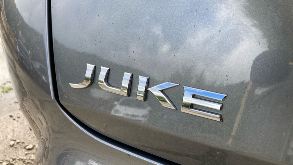 Nissan Juke 1.0 DiG-T 114 N-Connecta 5dr Petrol Hatchback - Image 23