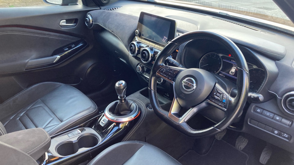 Nissan Juke 1.0 DiG-T 114 Tekna+ 5dr Petrol Hatchback - Image 11