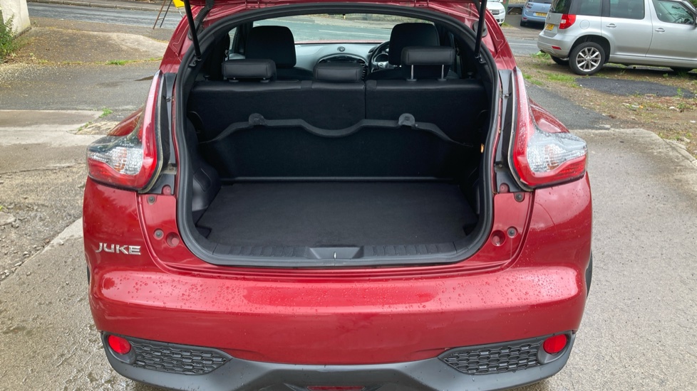 Nissan Juke 1.5 dCi N-Connecta 5dr Diesel Hatchback - Image 4