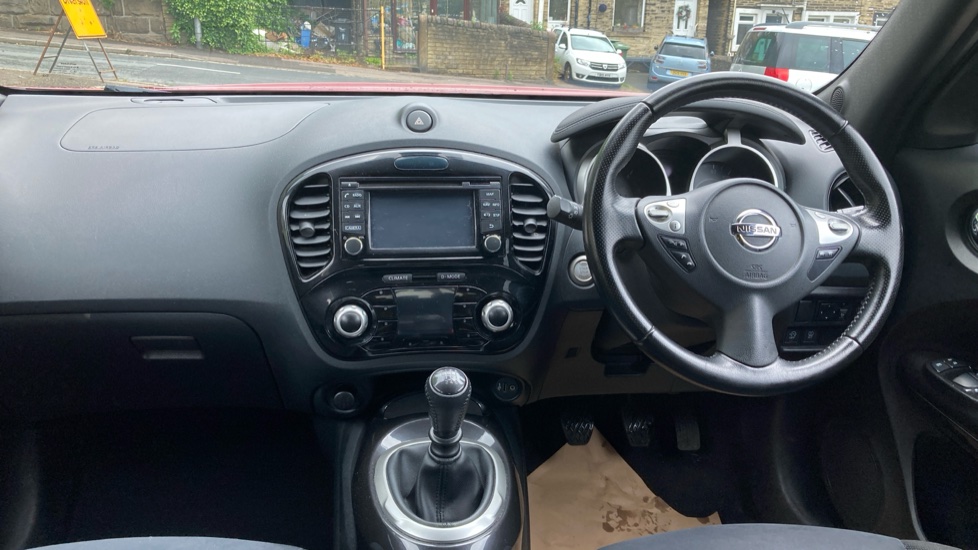 Nissan Juke 1.5 dCi N-Connecta 5dr Diesel Hatchback - Image 10