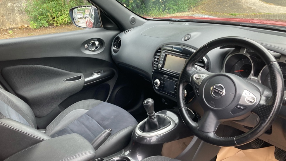 Nissan Juke 1.5 dCi N-Connecta 5dr Diesel Hatchback - Image 14