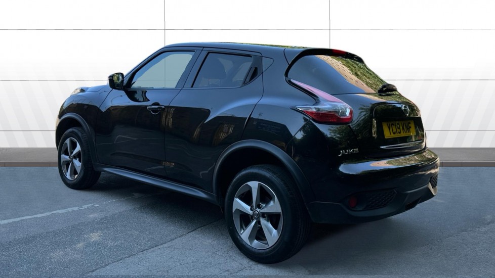 Nissan Juke 1.6 [112] Acenta 5dr Petrol Hatchback - Image 2
