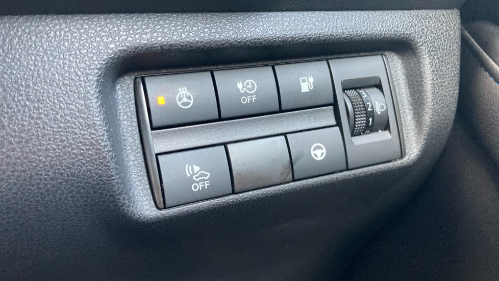Nissan LEAF 110kW Tekna 40kWh 5dr Auto Electric Hatchback - Image 26