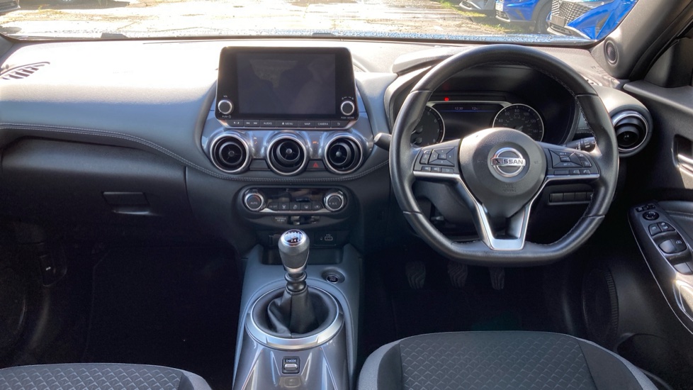 Nissan Juke 1.0 DiG-T 114 N-Connecta 5dr Petrol Hatchback - Image 10