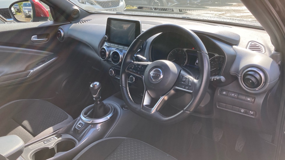 Nissan Juke 1.0 DiG-T 114 N-Connecta 5dr Petrol Hatchback - Image 11