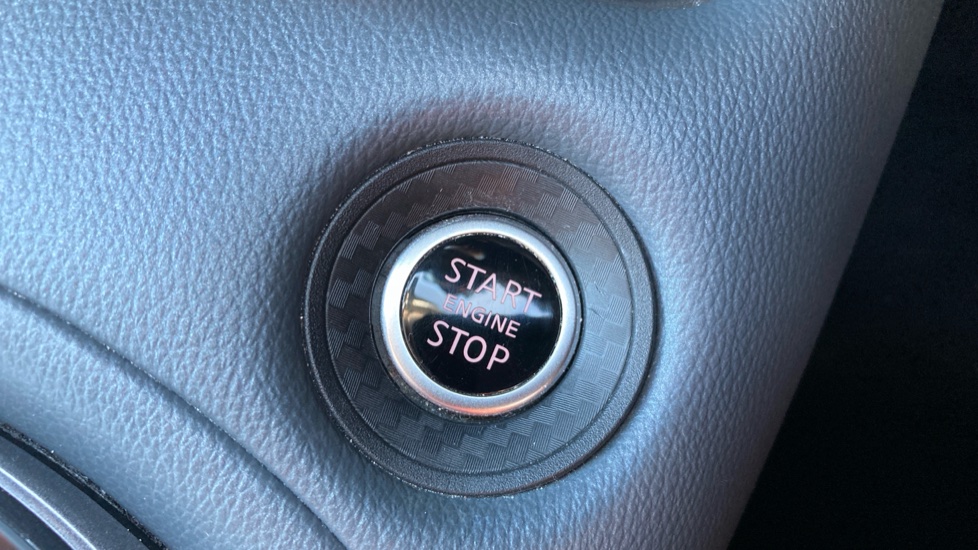 Nissan Juke 1.0 DiG-T 114 N-Connecta 5dr Petrol Hatchback - Image 31