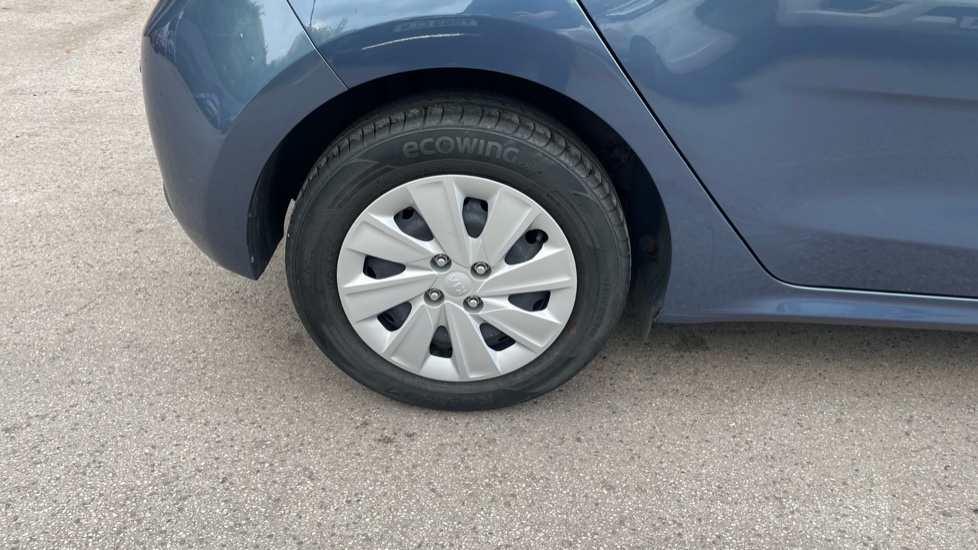 Kia Rio 1.25 1 5dr Petrol Hatchback - Image 25