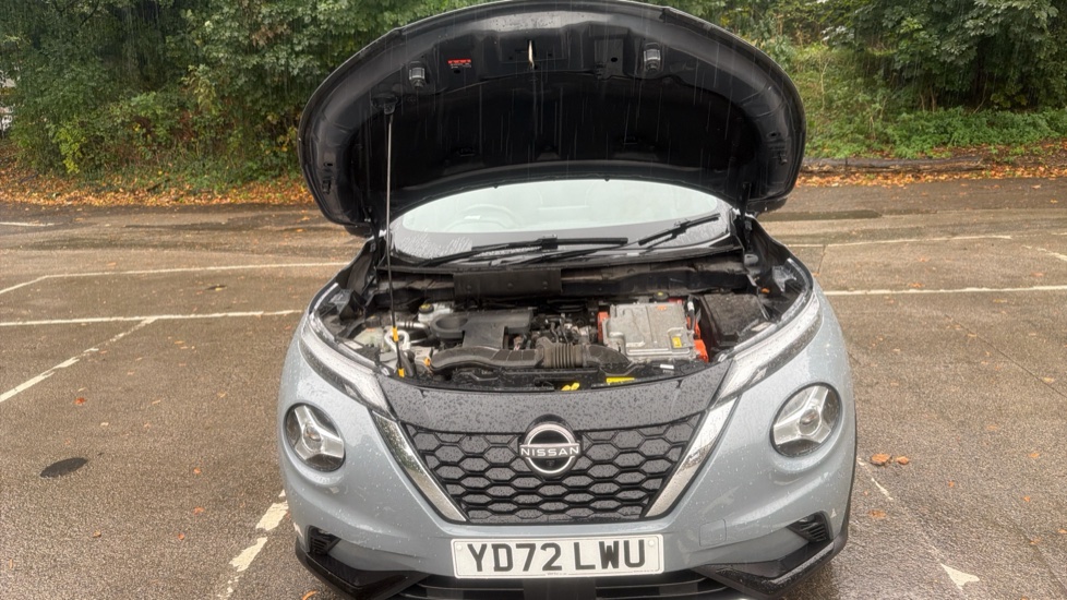 Nissan Juke 1.6 Hybrid Tekna+ 5dr Auto Hybrid Hatchback - Image 8