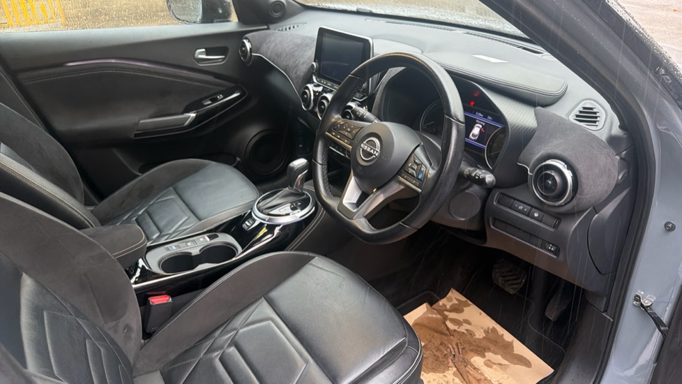 Nissan Juke 1.6 Hybrid Tekna+ 5dr Auto Hybrid Hatchback - Image 11