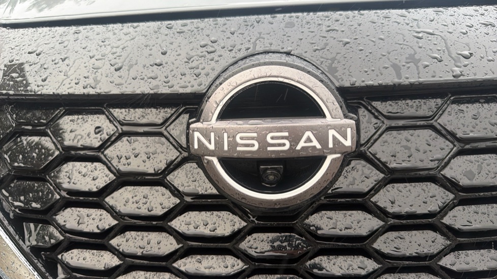 Nissan Juke 1.6 Hybrid Tekna+ 5dr Auto Hybrid Hatchback - Image 24