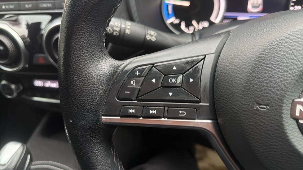 Nissan Juke 1.6 Hybrid Tekna+ 5dr Auto Hybrid Hatchback - Image 35