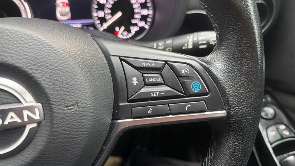 Nissan Juke 1.6 Hybrid Tekna+ 5dr Auto Hybrid Hatchback - Image 36