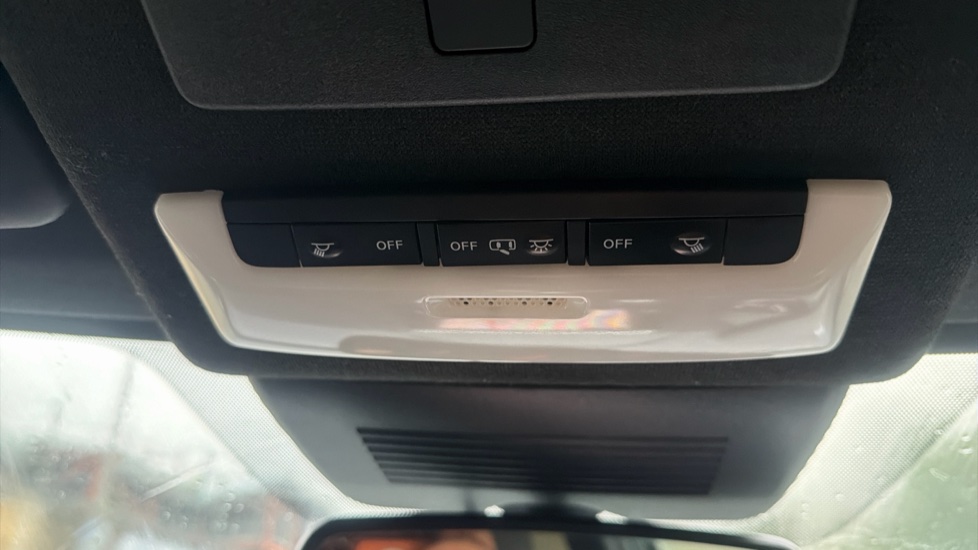 Nissan Juke 1.6 Hybrid Tekna+ 5dr Auto Hybrid Hatchback - Image 45