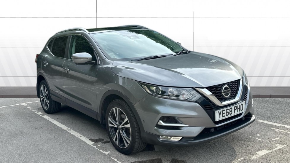 Nissan Qashqai 1.5 dCi 115 N-Connecta 5dr Diesel Hatchback - Image 1