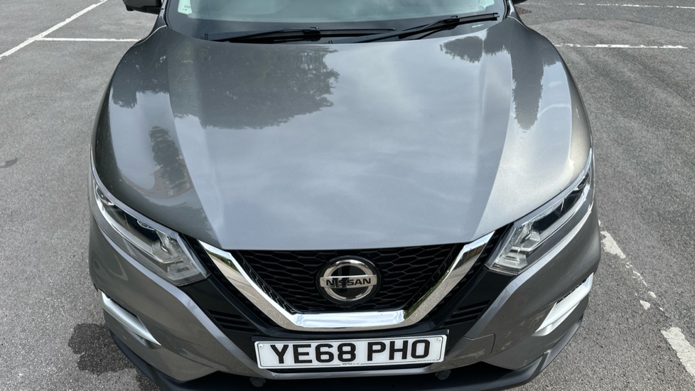 Nissan Qashqai 1.5 dCi 115 N-Connecta 5dr Diesel Hatchback - Image 8