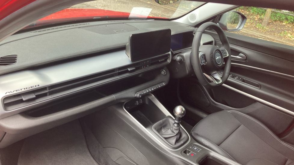 Jeep Avenger 1.2 Summit 5dr Petrol Hatchback - Image 9