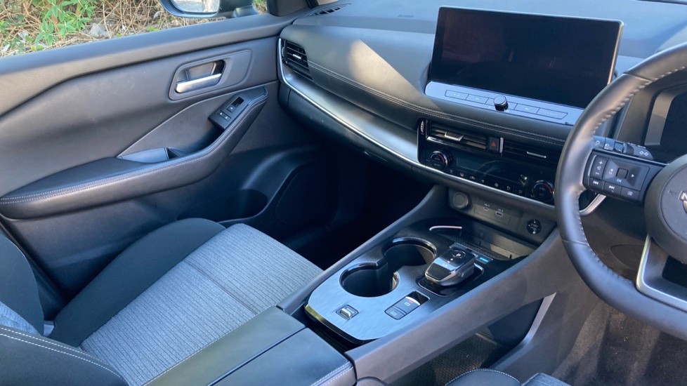 Nissan X-Trail 1.5 E-Power 204 N-Connecta 5dr Xtronic Hybrid Station Wagon - Image 14
