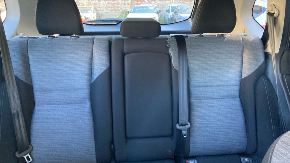 Nissan X-Trail 1.5 E-Power 204 N-Connecta 5dr Xtronic Hybrid Station Wagon - Image 15