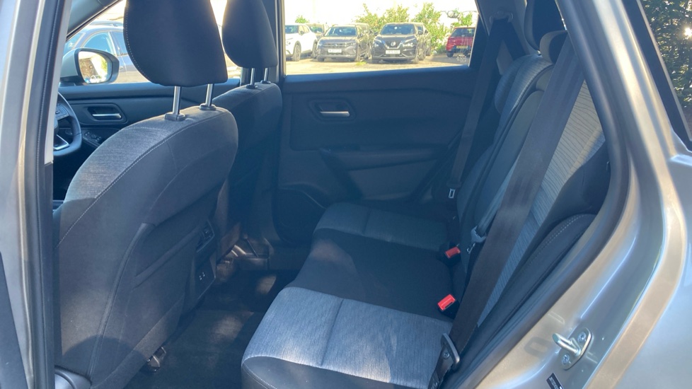 Nissan X-Trail 1.5 E-Power 204 N-Connecta 5dr Xtronic Hybrid Station Wagon - Image 16