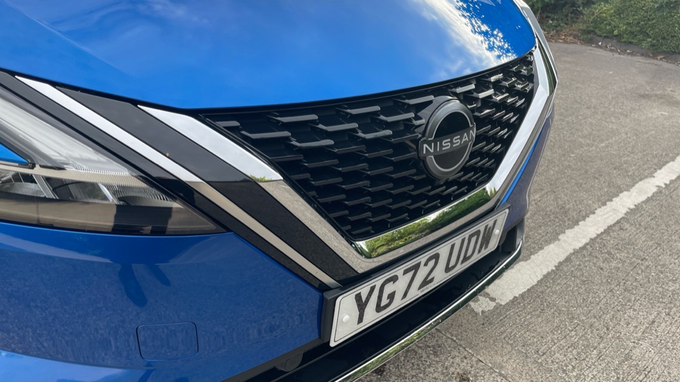 Nissan Qashqai 1.3 DiG-T MH Tekna 5dr Petrol Hatchback - Image 30