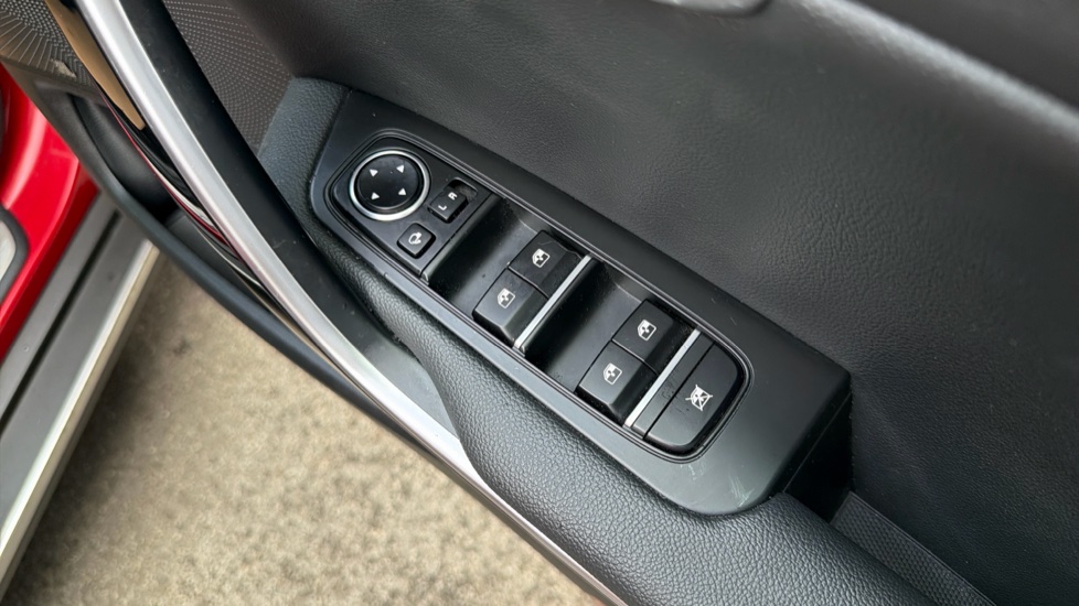 Kia Xceed 1.5T GDi ISG 4 5dr Petrol Hatchback - Image 35