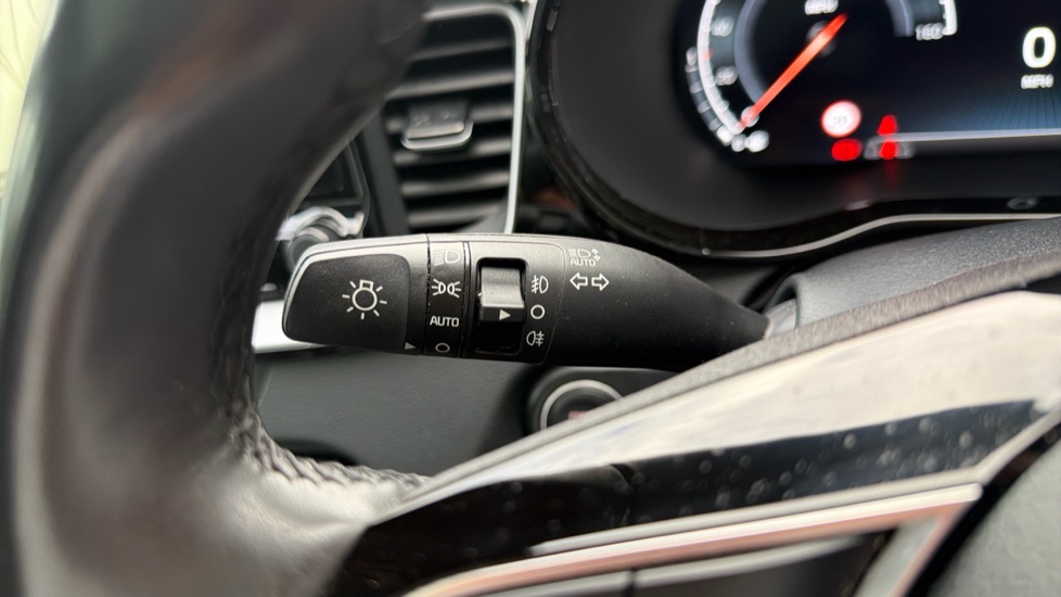 Kia Xceed 1.5T GDi ISG 4 5dr Petrol Hatchback - Image 42