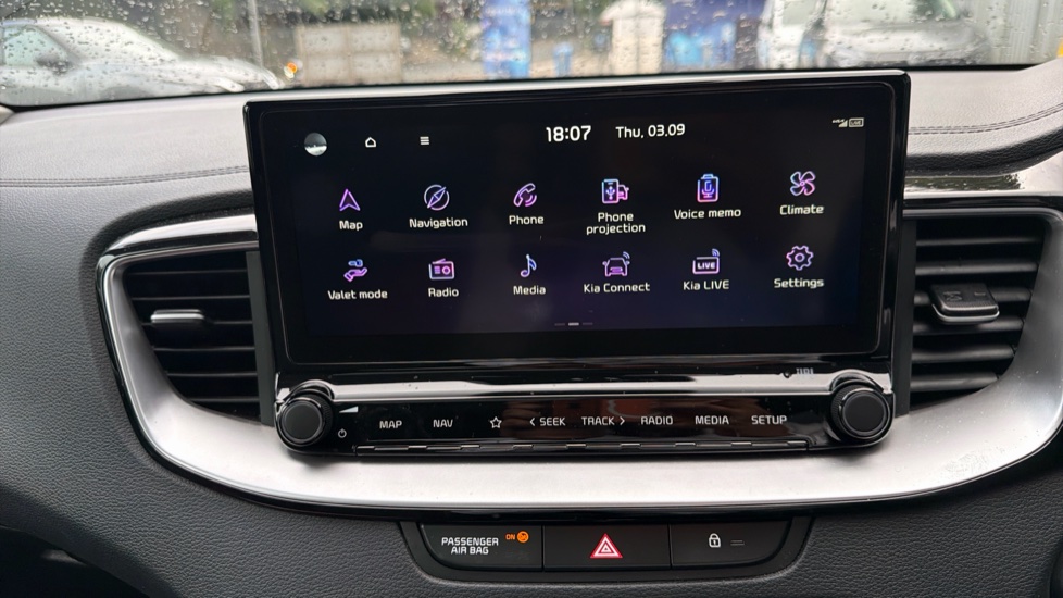 Kia Xceed 1.5T GDi ISG 4 5dr Petrol Hatchback - Image 45
