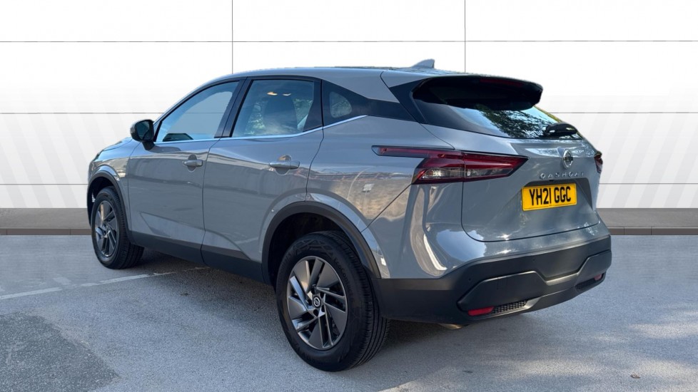 Nissan Qashqai 1.3 DiG-T MH 158 Acenta Premium 5dr Xtronic Petrol Hatchback - Image 2