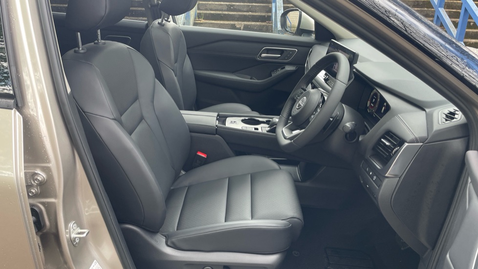 Nissan X-Trail 1.5 MHEV 163 Tekna 5dr Xtronic Petrol Station Wagon - Image 44