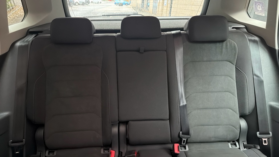 Volkswagen Tiguan 2.0 TDi 150 SEL 5dr DSG Diesel Estate - Image 15