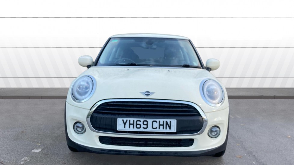 MINI Hatchback 1.5 One Classic II 3dr Petrol Hatchback - Image 3